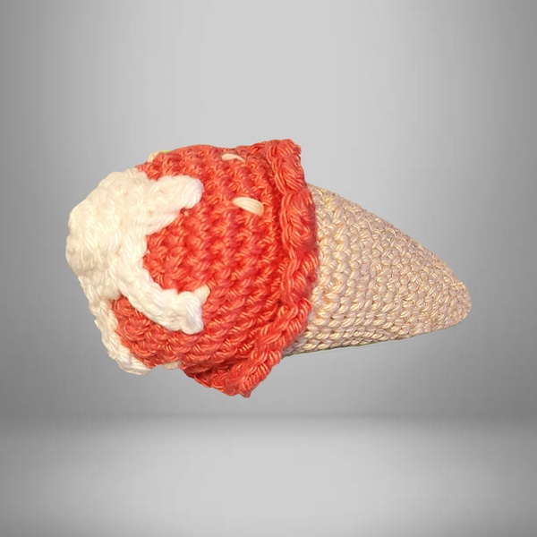 CORNET DE GLACE FRAISE ET CHANTILLY